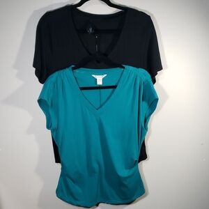 Athleta Lot Of 2 Women's 1Teal, 1 Black V-Neck Short Sleeve Tees